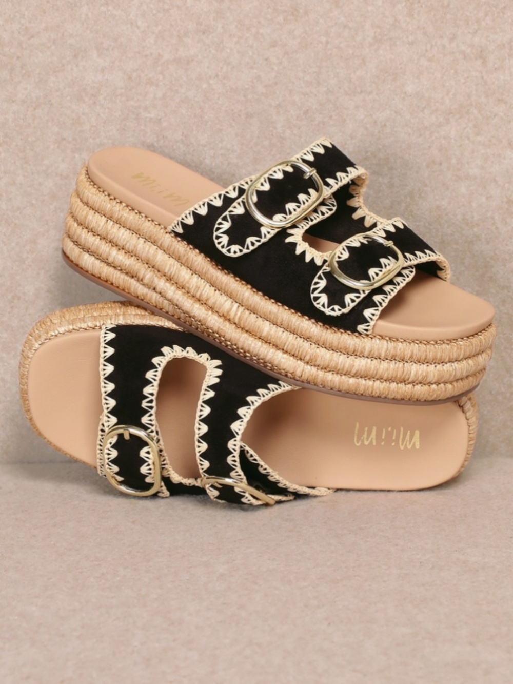 ⭐️ DOUBLE BUCKLE PLATFORM SANDALS IN BLACK